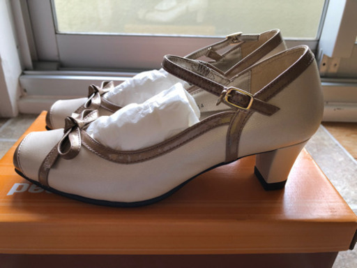 asics レディース　ウォーキングシューズ　パンプス　ほぼ新品