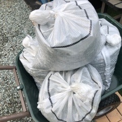 青砕石　雑草防止　砂利