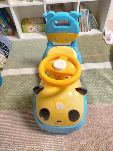子供用おもちゃ車