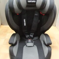 綺麗/RECARO Start J１/１～１２歳頃/コンパクト/洗濯済みの画像