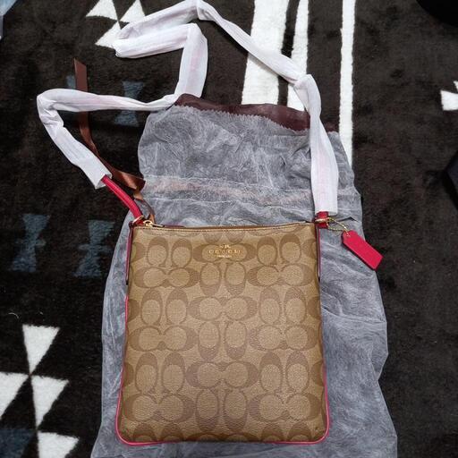 終了【新品未使用】COACHのバッグ