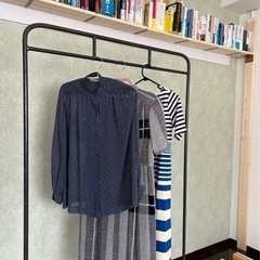 インダストリアル　アイアン　木製　ディスプレイ　什器　ハンガーラック　黒鉄　アンティーク　ビンテージ　の画像