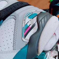 NIKE　エアージョーダン8 レトロ　GSの画像