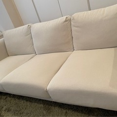 【値下げしました！】IKEA 3人掛けソファの画像