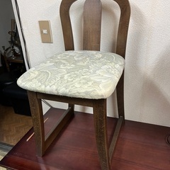 ドレッサー 椅子