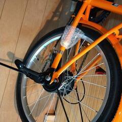 新品折りたたみ自転車の画像