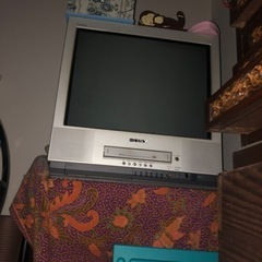 ソニートリニトロンテレビ　VHS