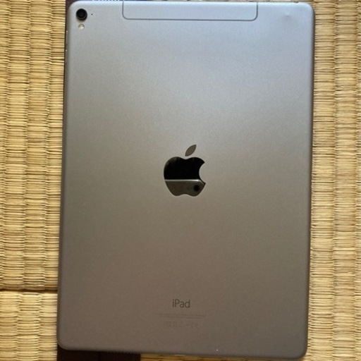 《本日のみ》iPad Pro第二世代128GBモデル人気シルバー！