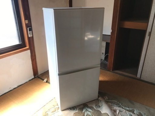 冷蔵庫　アクア