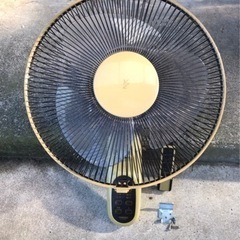 取引中　取付型　扇風機