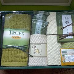 未使用箱入り　タオル・石鹸セット