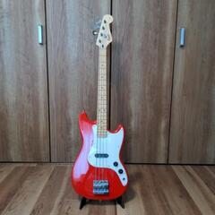 Squier　Bronco Bass 
