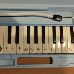 小学校の鍵盤ハーモニカ【ワンセットの値段です⠀】の画像