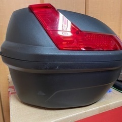 中古　GIVI® B37N BLADE 未塗装ブラックの画像