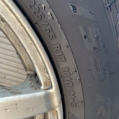 スタッドレスタイヤ 225/55/R17の画像