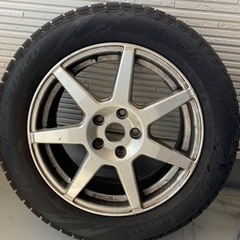 スタッドレスタイヤ 225/55/R17