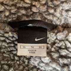 NIKE ベンチコートの画像