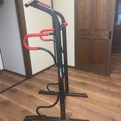 多機能 フィットネス 筋力トレーニング器具の画像