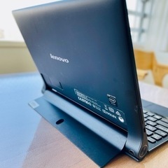 YOGA Tablet 2-1051F   Windows 10タブレット　の画像