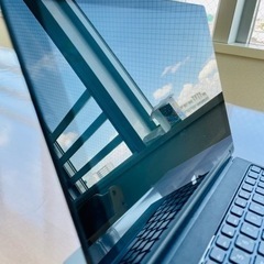 YOGA Tablet 2-1051F   Windows 10タブレット　の画像