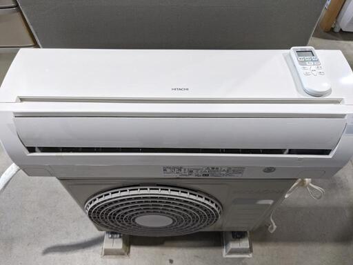 HITACHI　6〜8畳　2.2kwルームエアコン　RAS-R22C(W) 2013年製