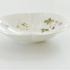 WEDGWOOD WILD STRAWBERRY L マリアージュボールLサイズの画像