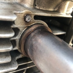 舐めたバイクのネジ、ボルト外し（お金払います）の画像