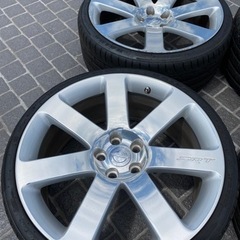 クライスラー300C純正20インチ！の画像