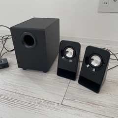 ASUSモニター+Logicoolスピーカーの画像