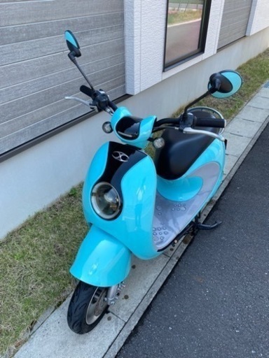 XEAM notte v2 50cc 電動バイク　原付　中古車　ライトブルー