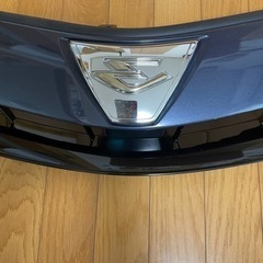 エスティマ　フロントパーツの画像