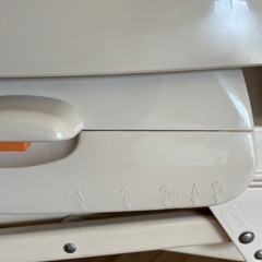 手動　コンビ　ハイローチェアの画像