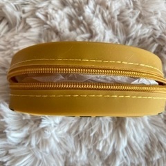 シリコン製ポーチの画像