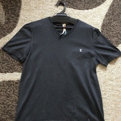 ルイヴィトン　Tシャツ　値下げ