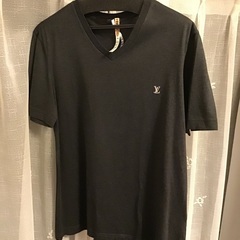 ルイヴィトン　Tシャツ　値下げの画像