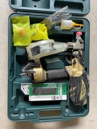 HITACHI 高圧ネジ打ち機 WF 4H2