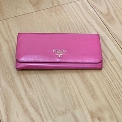 PRADA プラダ　長財布