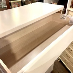 【売約済み】【展示品・未使用】　オウカ2  90cm  衣類収納　タンス　チェスト　ハイチェスト　ホワイト　白　白家具　収納　引き出し　検　エナメル　エレア　elea クエス　カレナ　マルミツ　丸光　チェスト　箪笥　引き出し　衣類収納　　ホワイト　白家具　アクリル　エナメル　ハイチェスト　ニトリ　NITORI　大容量　収納力　タンス　7杯