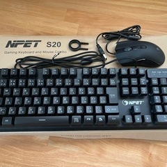 【取引済】ゲーミングキーボード+マウス