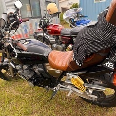 XJR400