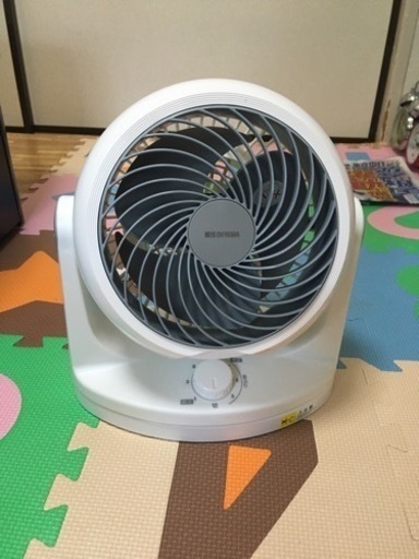 アイリスオーヤマ　扇風機　2019年製