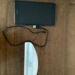 タブレット　AQUOS PAD SH-08E 