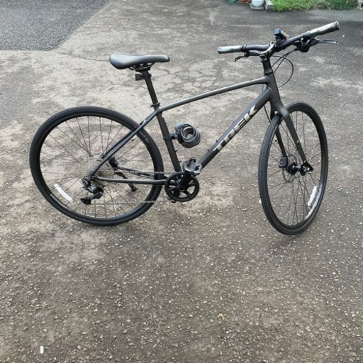 TREK FX3 Disc 2022年モデル Mサイズ
