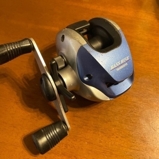 SHIMANO シマノ リール BASS RISE RH390