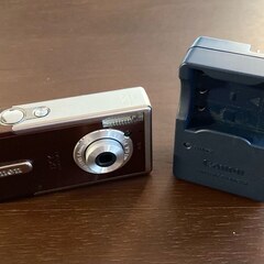 CANAN  IXY DIGITAL PC1060  +充電器 ...