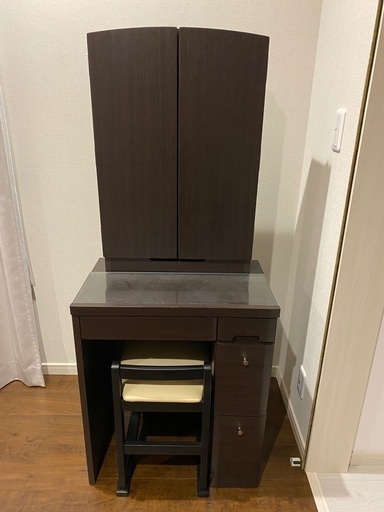 ドレッサー