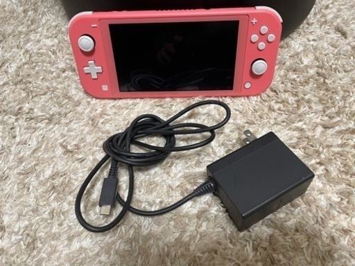 任天堂 Switch Light　コーラル