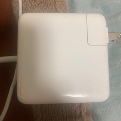 MacBook充電器の画像