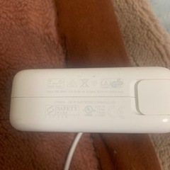MacBook充電器の画像
