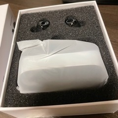 【新品未使用】Bluetooth イヤホン ワイヤレス イヤホン Bluetooth 5.1ブルートゥース イヤホン 4000mAh Hi-Fiステレオ AAC対応 300時間連続再生 日本語音声 IPX7防水 CVC8.0ノイズキャンセリング 自動ペアリング 片耳/両耳 マイク内蔵 WEB会議/テレワーク/通勤通学/ランニング (ブラック) ③の画像